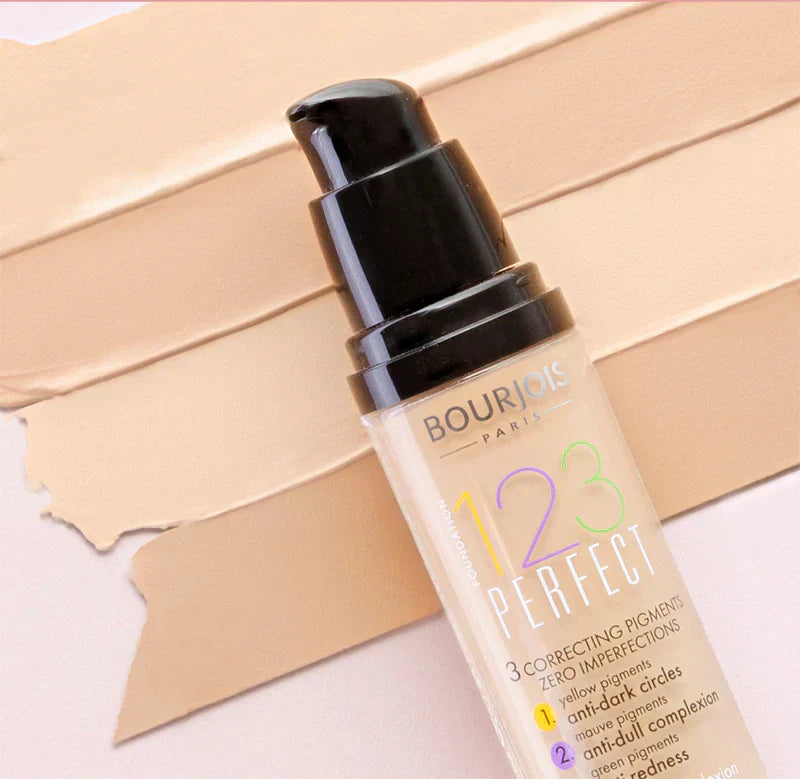 123 Perfect fond de teint liquide  52